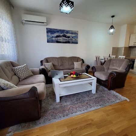 Gran Premium Apartment Podgorica Luaran gambar